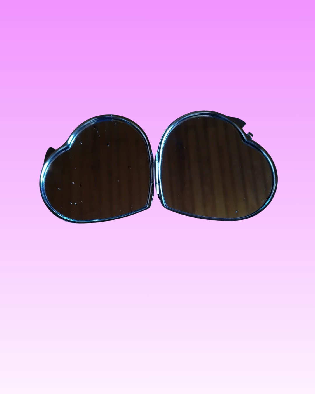Miroir de poche cœur